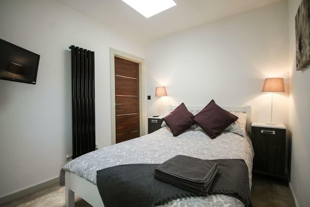 Clover Cottage Beeley Kültér fotó